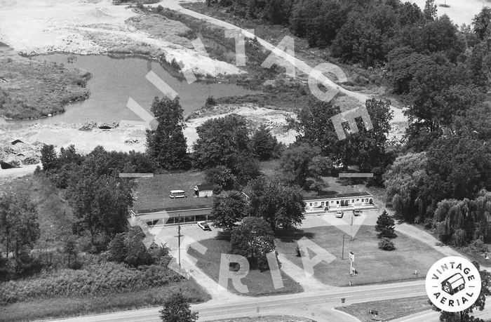 Biltmore Motel (Tourist Haven Motel) - 1985 Aerial (newer photo)